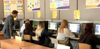 Students take tests in the NMT format in the classroom