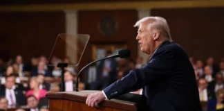 Дональд Трамп під час заяви у Конгресі