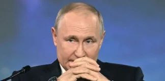 During his speech, Putin repeats the propaganda theses about “peaceful intentions” and “assistance to the residents of Crimea”.