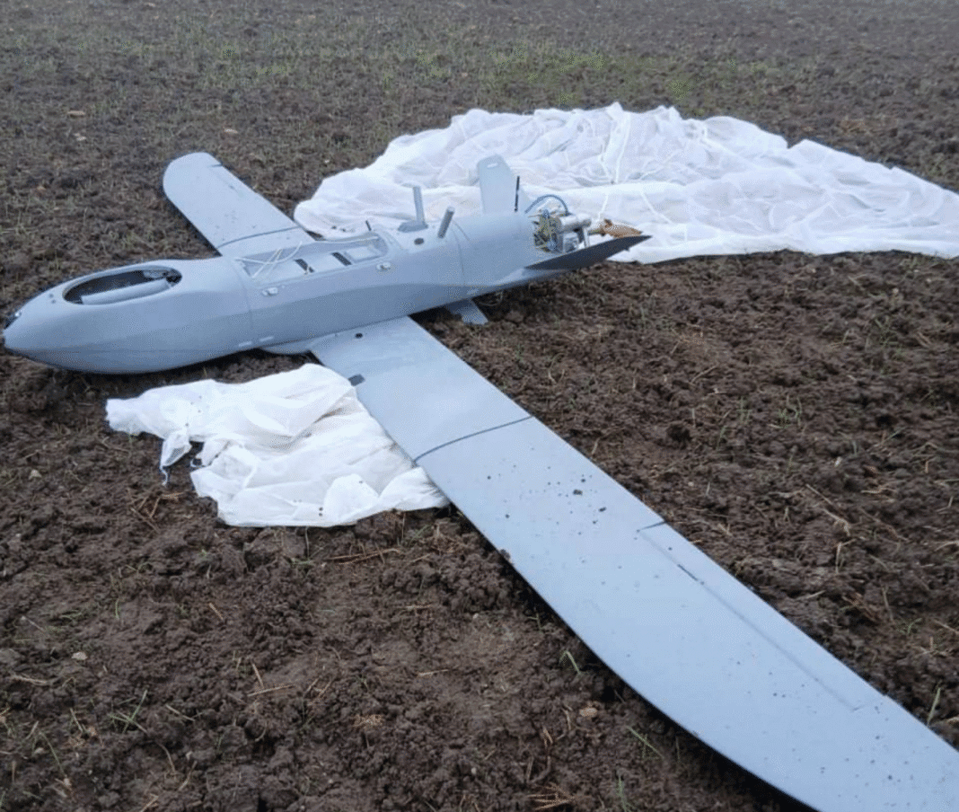 Російський розвідувальний БпЛА «Мерлін-ВР», знайдений у полі в Туреччині