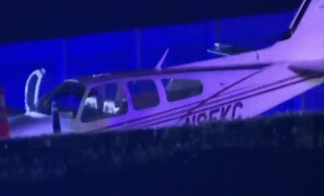 An emergency landing of a light aircraft on a highway in Florida, the plane rammed into a car.