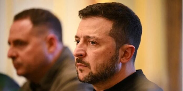 a1f034bfb85566c23445a74f6d826622 Zelensky and Yermak