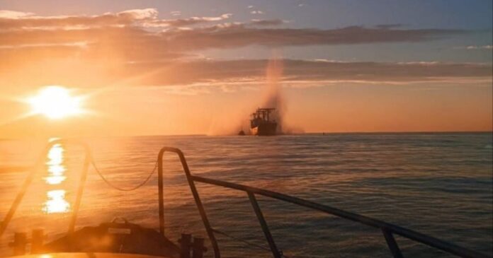 a679bcbf7ef6d325df0f9cd511a58f8b Турецьке цивільне судно VIVA у Чорному морі