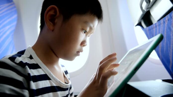 Smartphone with messenger in China