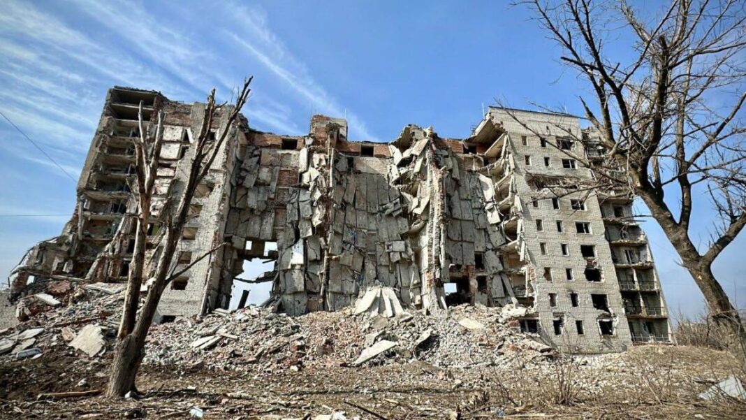 photo_2024-04-17_12-44-09-3 Зруйновані будівлі на тимчасово окупованій території Донбасу