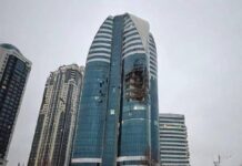 Пошкоджений житловий будинок у Грозному після нічного удару БпЛА