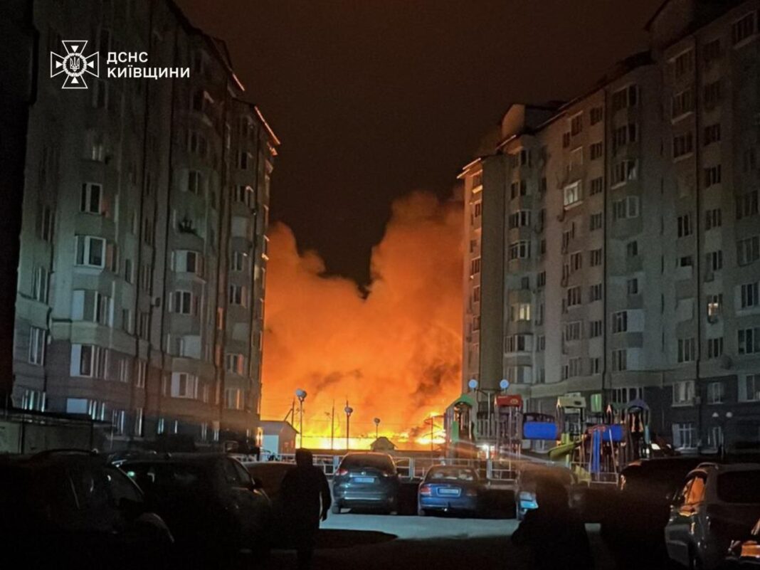Fires and smoke after night shelling of Kyiv region by Russian troops