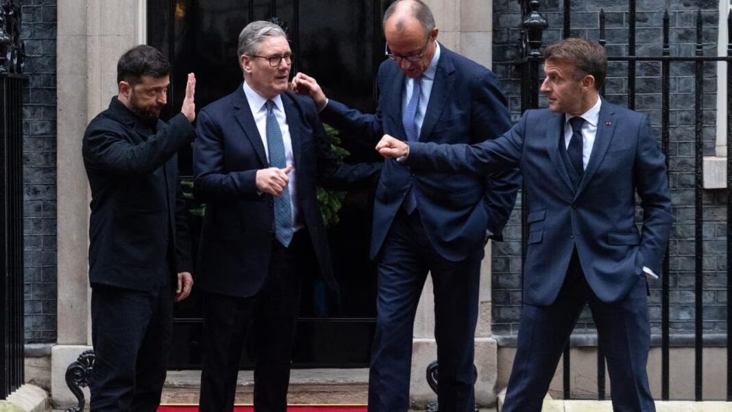 Zelenskyy, Starmer, Macron and Merz during a meeting in London