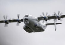 Під Москвою розбився літак Ан-22 Міноборони рф Військово-транспортний літак Ан-22 «Антей»