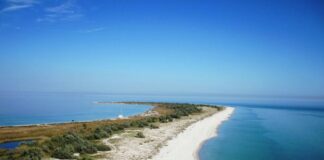 Arabatska Strelka and the Azov Sea coast