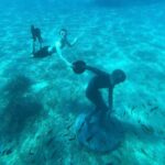 У Греції затопили статую Скідварда, щоб заплутати археологів