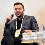 Зеленський звільнив Руслана Магомедова