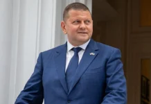 Залужний готується залишити посаду посла у Великій Британії Валерій Залужний під час офіційного заходу у Великій Британії