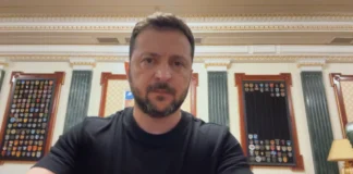 Володимир Зеленський під час звернення щодо реформ правоохоронних органів