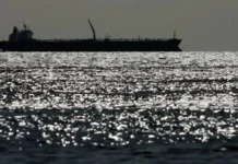 Російський дрон у Чорному морі влучив у танкер під прапором Панами