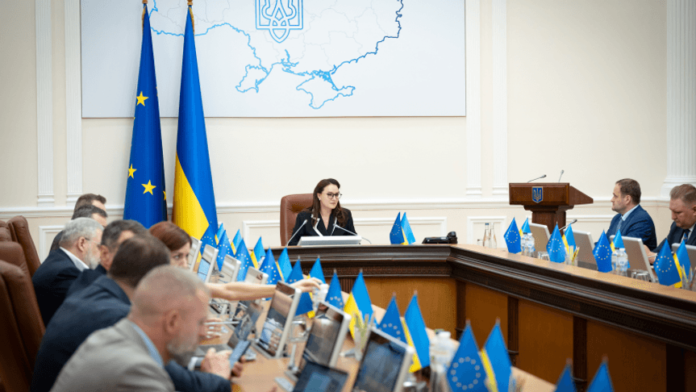 6rir5m---c16x9x50px50p--384399de7928abc4520038d7c611fd6a Засідання Кабінету міністрів України