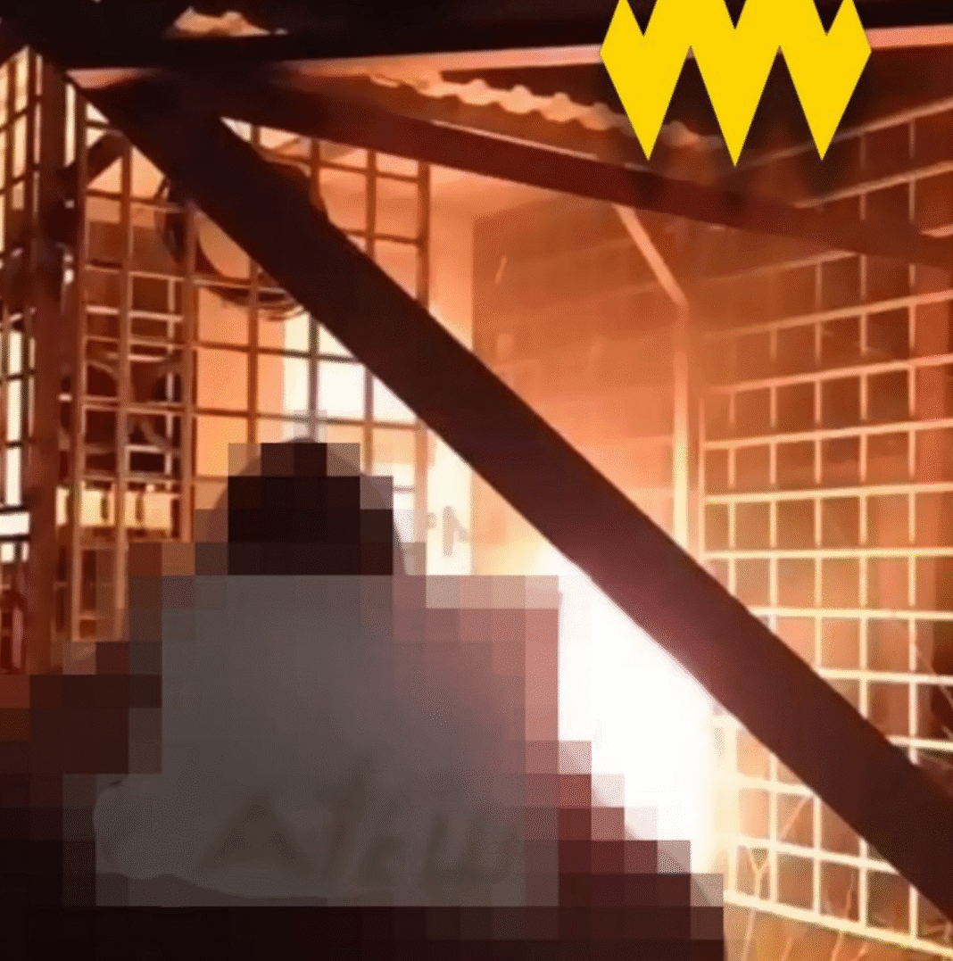 Пошкоджена вишка зв’язку військового об’єкта