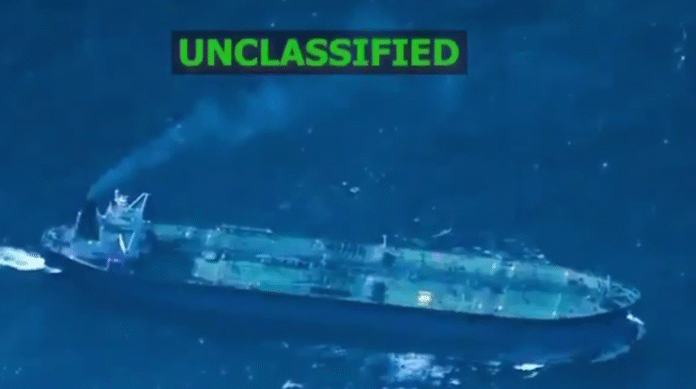 Танкер Sagitta у відкритому морі