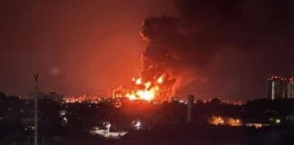 Україна уразила нафтобазу у Волгоградській області Пожежа на нафтобазі після удару у Волгоградській області