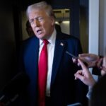 Трамп заявив, що Куба «висить на волосині»