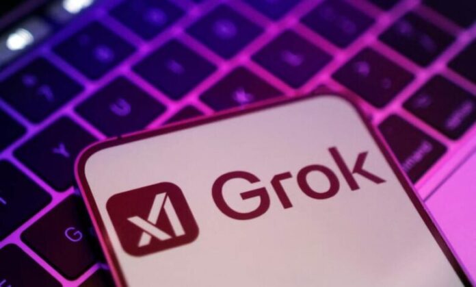 grok-780x470 Логотип штучного інтелекту Grok на тлі екрана