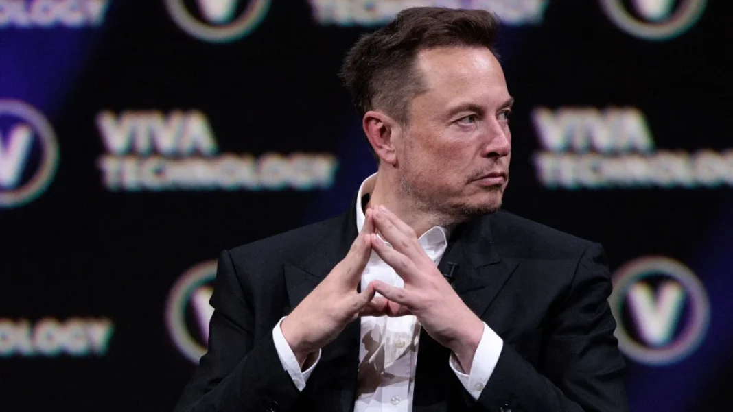 ilon-mask Elon Musk during a public speech