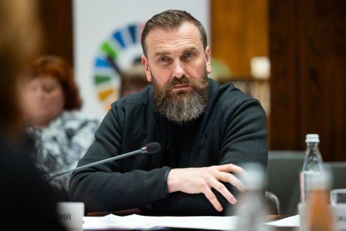 Міністр освіти Оксен Лісовий про підвищення зарплат вчителям