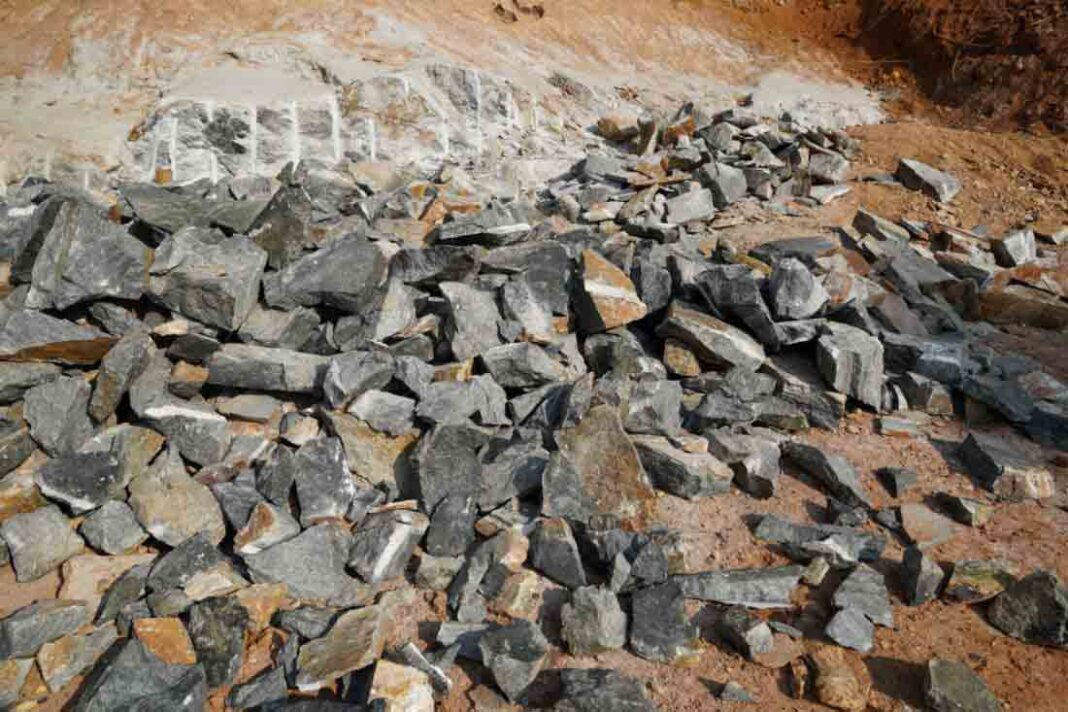 Lithium production at Dobre deposit in Kirovograd region