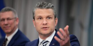 Міністр оборони США Піт Гегсет під час виступу