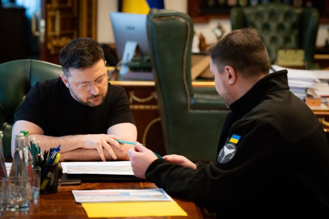 photo_2026-01-02_13-39-07 Volodymyr Zelenskyy and Kyrylo Budanov during a working meeting