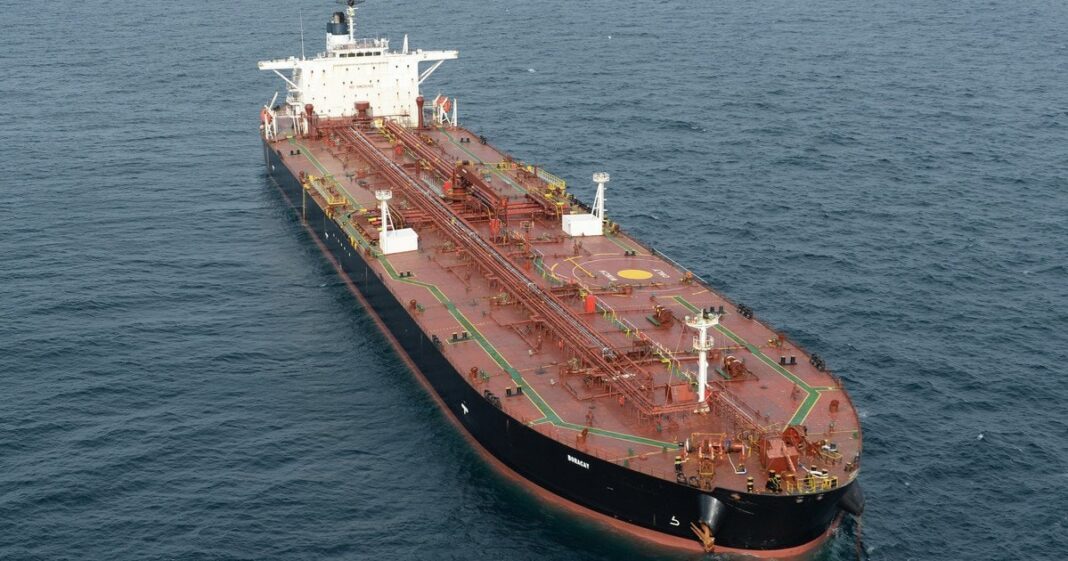 Танкер Olina у Карибському басейні під час операції США