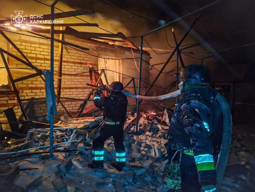 Наслідки пожежі після атаки БпЛА у Великому Бурлуку