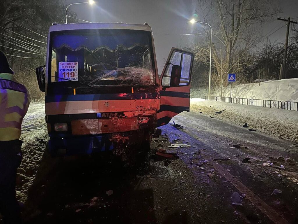 У ДТП ПІД ЛЬВОВОМ ЗАГИНУВ НАРДЕП ОРЕСТ САЛАМАХА 1 Місце ДТП