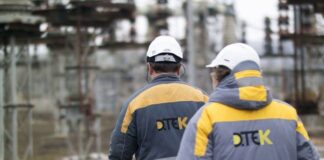 DTEK's power engineers during the restoration of power grids