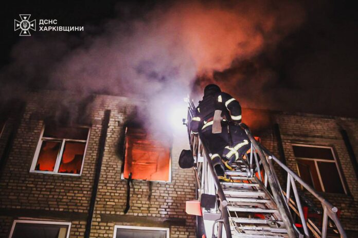 Наслідки нічної атаки дронів по житлових будинках Харкова
