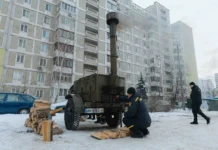 Комунальна криза на Троєщині після ударів по ТЕЦ