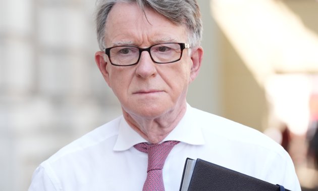 345120-5x3-topteaser630x378 Пітер Мандельсон під тиском скандалу з Епштейном