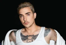 MELOVIN під час концертного виступу