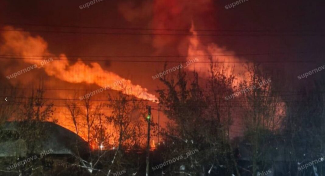 Fire after nighttime explosions in Tver region