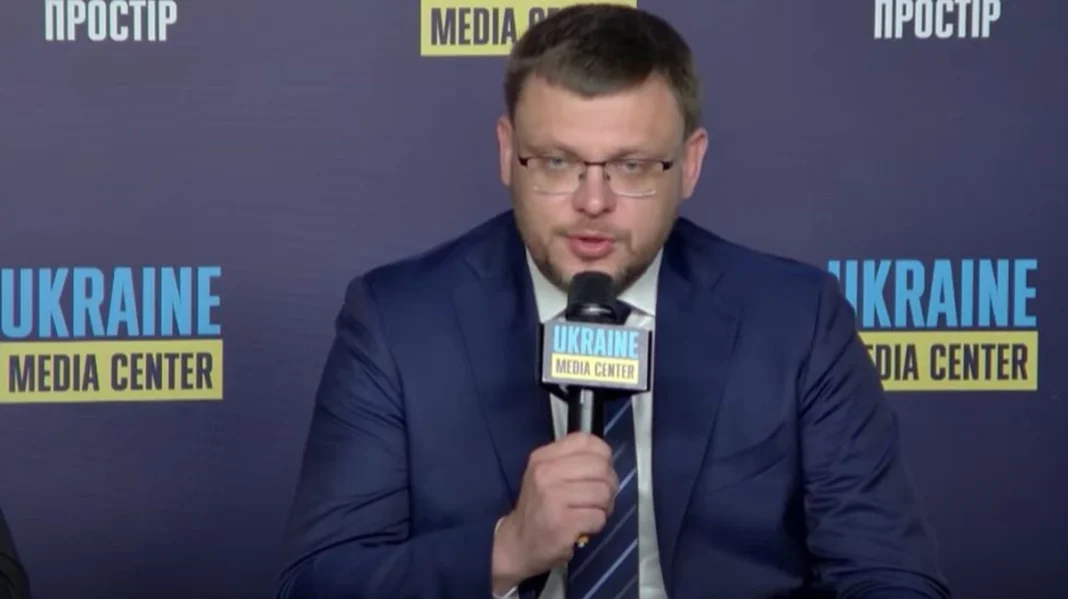 Семен Кривонос під час пресконференції