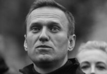 Navalny killed by poison from rare frog Alexei Navalny during a public speech