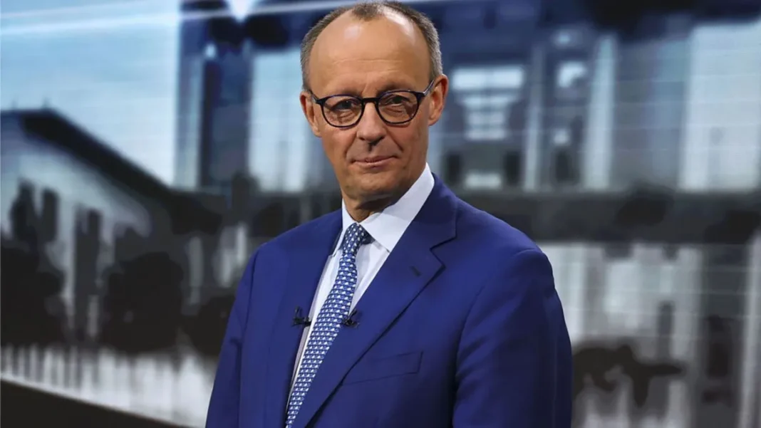 Канцлер Німеччини під час публічного виступу