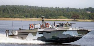 ЗСУ уразили катер БК-16, РЛС і склад БП Російський десантний катер БК-16 на воді