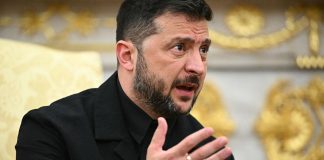 Volodymyr Zelenskyy responds to Russia's threats