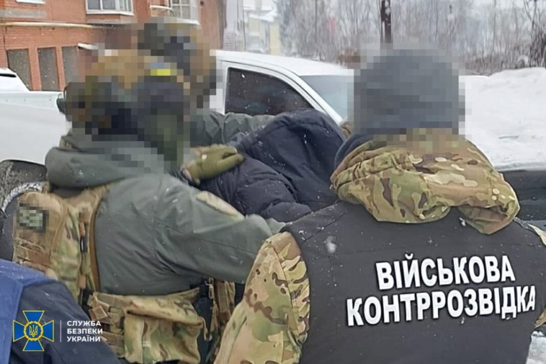 Затримання організаторів схем ухилення від мобілізації