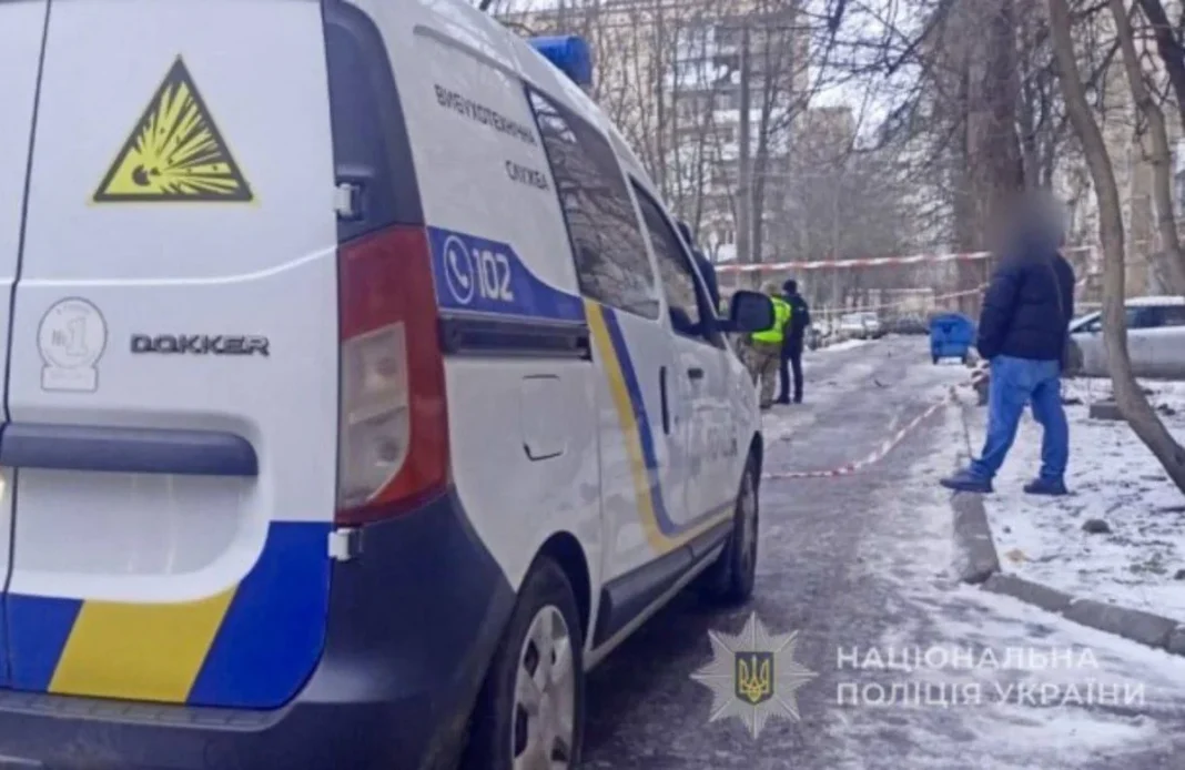 photo_2026-02-06_08-11-44 Поліцейські на місці події