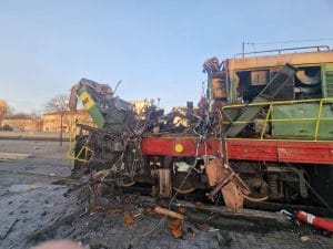 локомотив після атаки