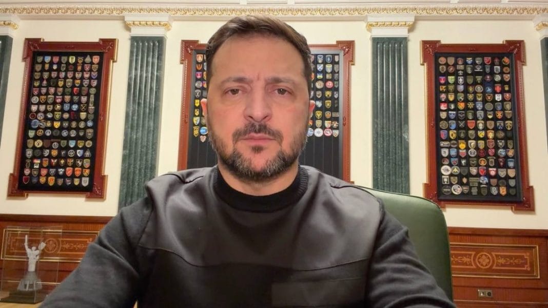 picture (1) Володимир Зеленський під час публічного звернення щодо єдності України