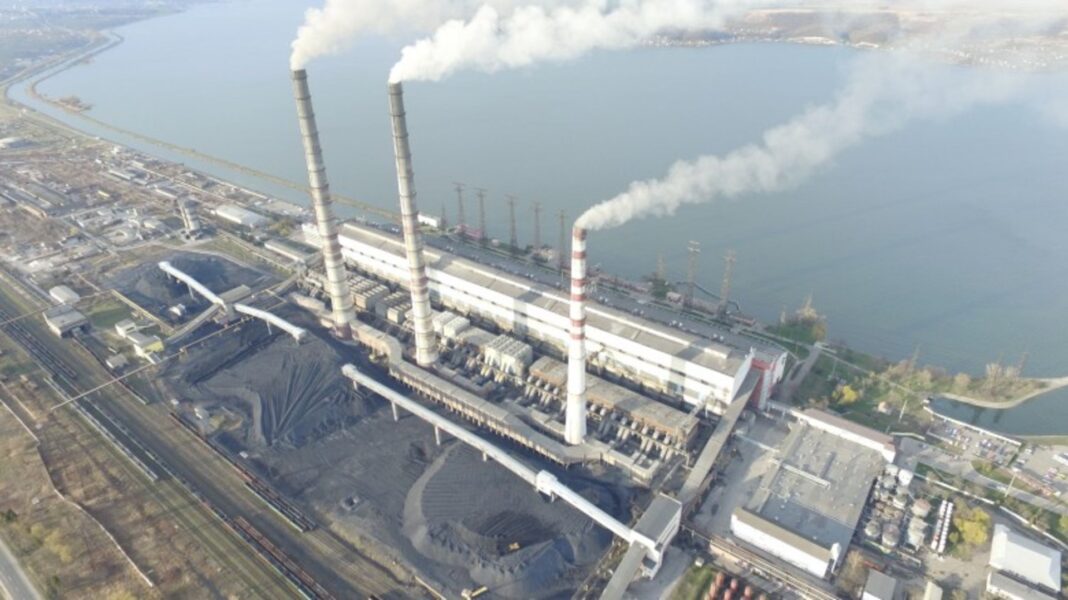 Бурштинська ТЕС після обстрілу зупинила роботу
