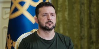 Президент України Володимир Зеленський під час заяви про війну